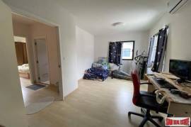 The Connect 35 - Large Two Bedroom Bright & Comfortable Townhouse for Sale in Phatthanakan