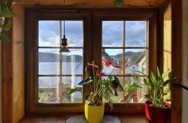 Luxury 7 Bed House For Sale In Valestrandsfossen