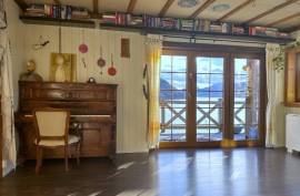 Luxury 7 Bed House For Sale In Valestrandsfossen