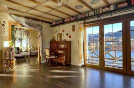Luxury 7 Bed House For Sale In Valestrandsfossen