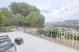 Detached Villa With View Of The Pyrenees