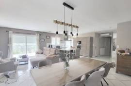 Detached Villa With View Of The Pyrenees