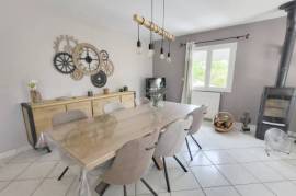 Detached Villa With View Of The Pyrenees