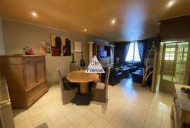 Town House in Good Order Town House in Good Order