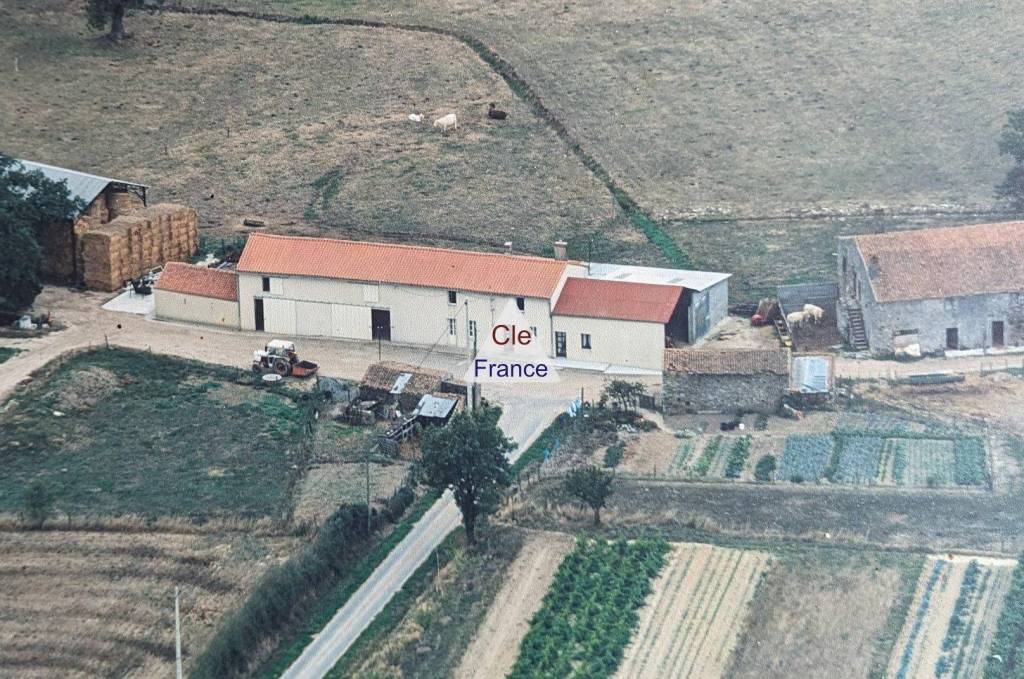 Farm House and Farm Complex Outbuildings