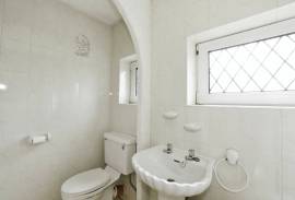 3 bedroom, Terraced House for sale