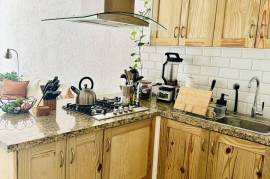 Fully Furnished Apartment For The Investors