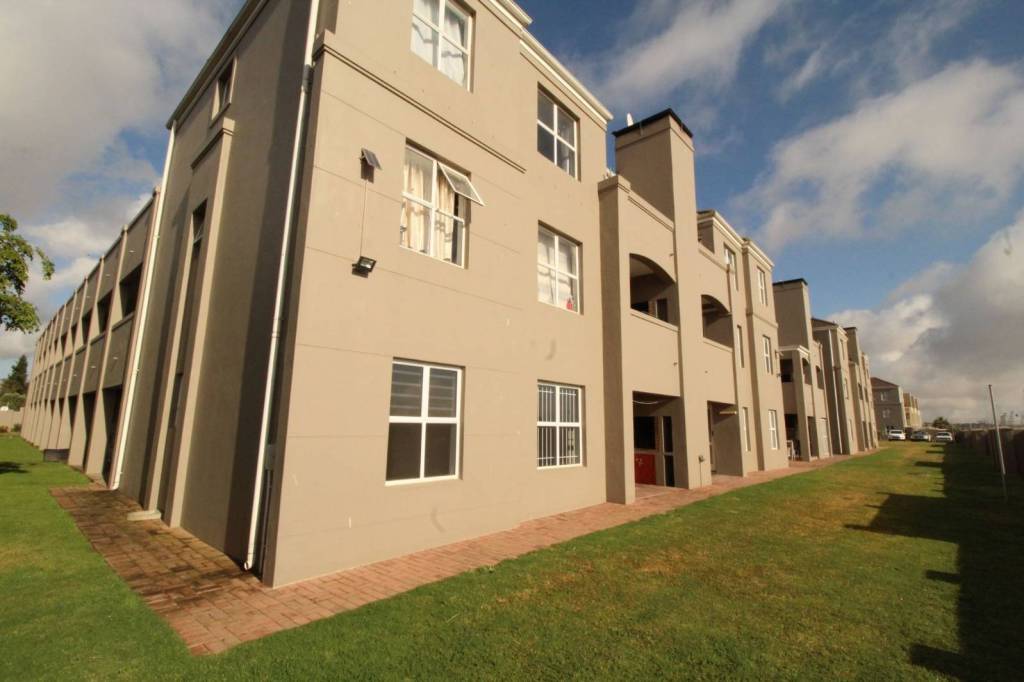 Apartment For Sale In Cape Town South