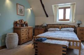 Beautiful Country House with Large Garden Beautiful Country House with Large Garden
