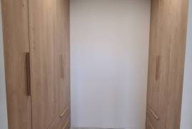 Contemporary Single Storey Villa With Pool