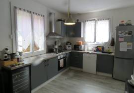 Traditional house for sale, 7 rooms - Monfort 32120