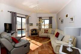 HOLIDAY RENTALS - Fantastic 4 bedroom villa in Galé - Albufeira