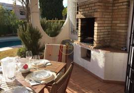 HOLIDAY RENTALS - 3 bedroom villa in Vilamoura