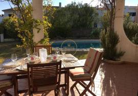 HOLIDAY RENTALS - 3 bedroom villa in Vilamoura