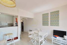 1 Bedroom Holiday Apartment - Terraces by the Sea in Vilamoura with swimming pool