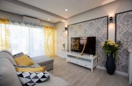 Holiday Rentals - 3 Bedroom Ground Floor Apartment with Pool - S. Bartolomeu de Messines