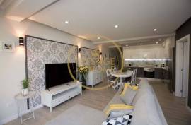 Holiday Rentals - 3 Bedroom Ground Floor Apartment with Pool - S. Bartolomeu de Messines