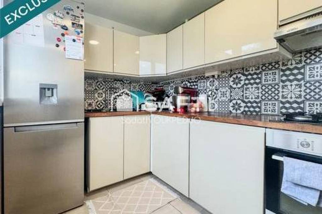 Appartement T4 de 68 m² rénové dans une résidence récemment ravalée, calme et entretenue