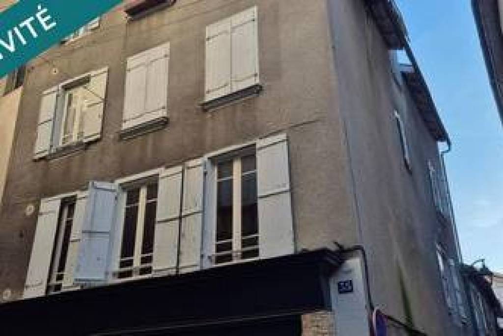 immeuble de 240 m2 avec commerce