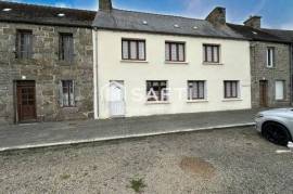 Maison en Pierre proche de toutes commodités