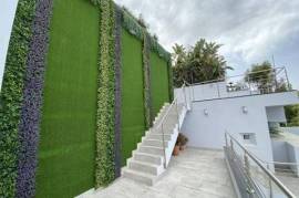 Stunning 4 bedroom house in South District, Gibraltar