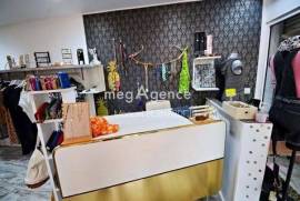 Fonds de commerce + Bail - Boutique 28m² + terrasse 18m² (Habillement - Bijou - Mode )