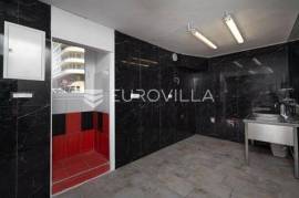Rijeka, city center, 12 m² commercial space for rent