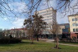 Аpeнда в центре