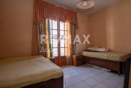 Building 201 sq.m for sale