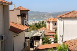 Building 201 sq.m for sale