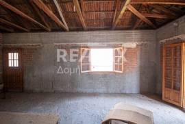 Building 201 sq.m for sale