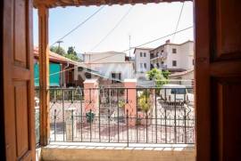Building 201 sq.m for sale