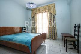 Building 201 sq.m for sale