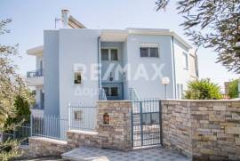 House 320 sq.m for sale