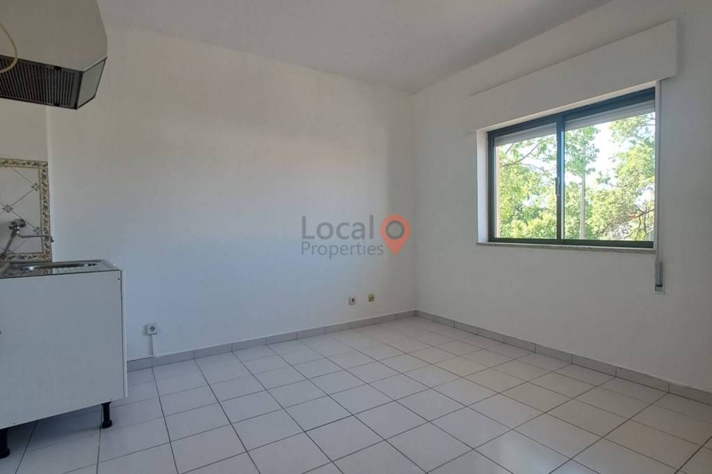 Office for sale, Odiáxere