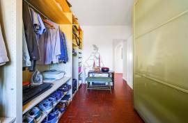 Renovated 2 bedroom apartment located in central area of Portimão