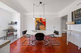Renovated 2 bedroom apartment located in central area of Portimão