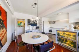 Renovated 2 bedroom apartment located in central area of Portimão