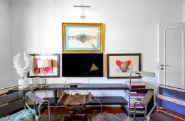 Renovated 2 bedroom apartment located in central area of Portimão