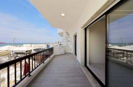 Three-Bedroom Seafront Apartment on Quarteira’s Waterfront – Prime Beachfront Location