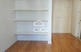 2 bedroom apartment next to the University