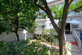 4 Bedroom House with Garage and Outdoor Space – Braga
