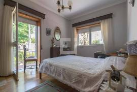 4 Bedroom House with Garage and Outdoor Space – Braga