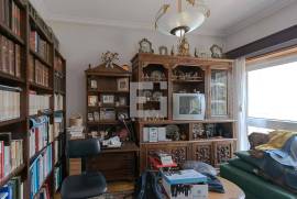 4 Bedroom House with Garage and Outdoor Space – Braga