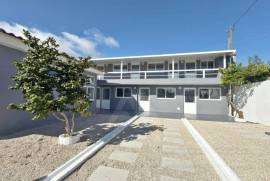 Apartamento T1 Remodelado na Abrunheira com Luz e Água Incluídas