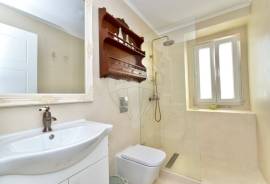 3-Bedroom Villa + 1-Bedroom Annex with Swimming Pool for Rent in Algueirão
Charming detached villa, fully furnished and equipped, ideal for those who value comfort, privacy, and a peaceful location