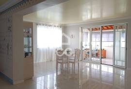 House 4 Bedrooms - Serretinha