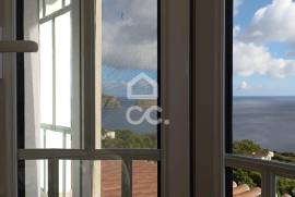House 4 Bedrooms - Serretinha