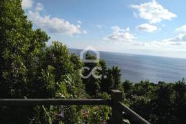 House 4 Bedrooms - Serretinha