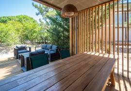 Apartment T1 + 2, located in the Eco Village, at Pestana Tróia Eco Resort. A tourist condominium, unique and exclusive, with 100 hectares in ecological reserve